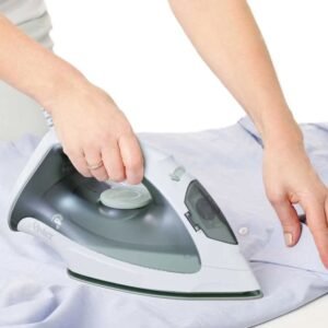 Plancha de Ropa OSTER 160ml Antiadherente GCSTBS3803 Verde - Image 4
