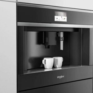 Cafetera WHIRLPOOL Empotrable Premolienda WCM242B Negro - Image 2